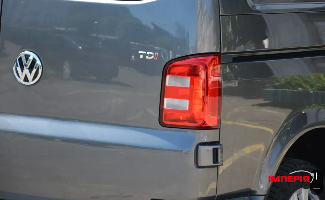 Volkswagen Transporter - фото 5