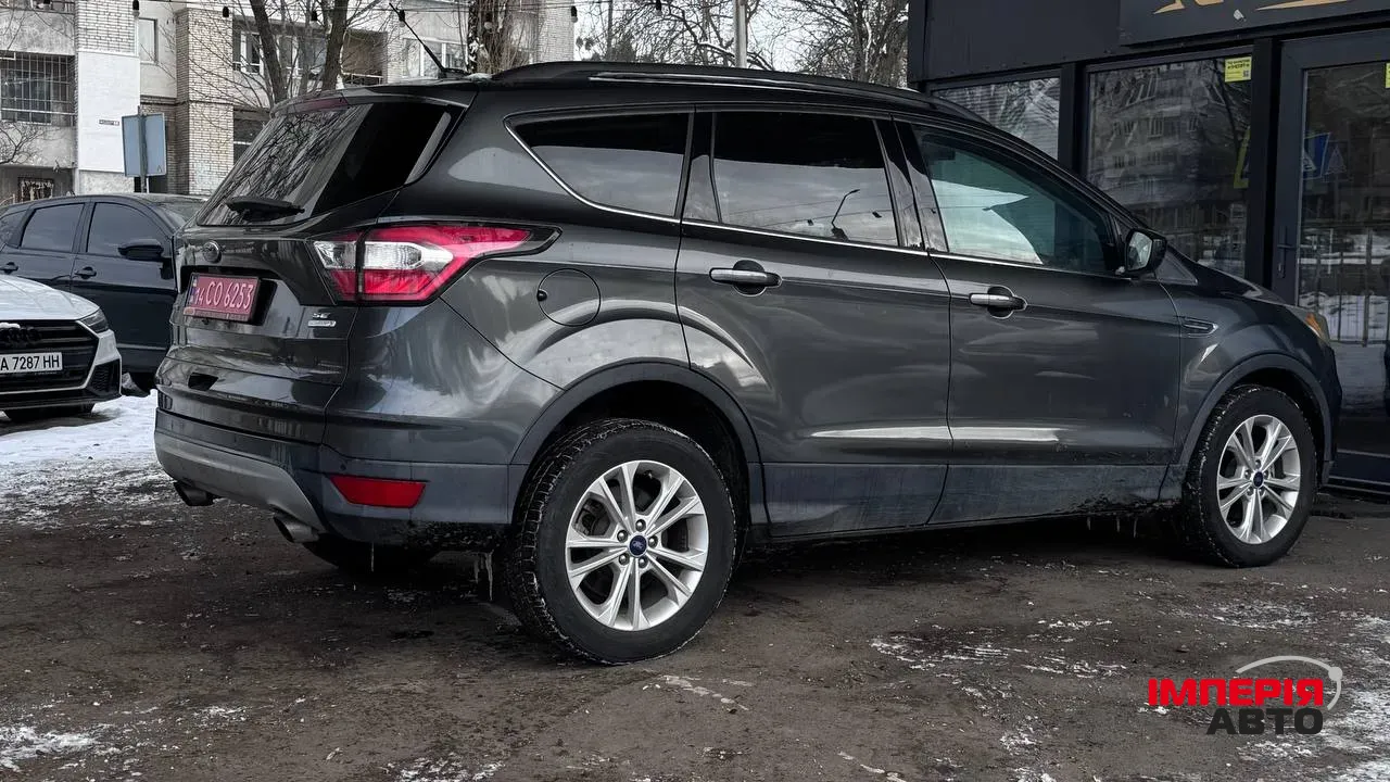 Ford Escape - фото 8