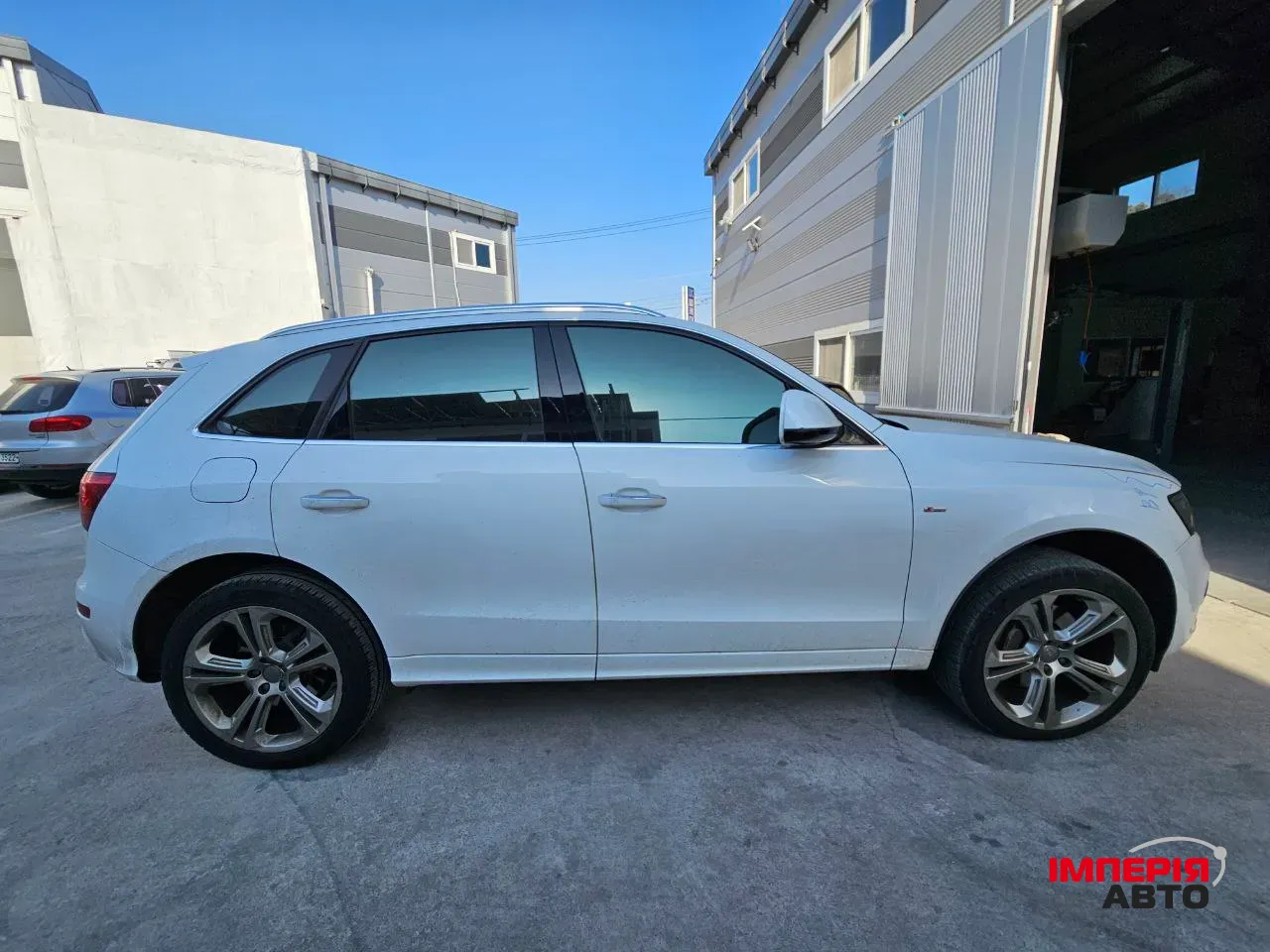 Audi Q5 - фото 7