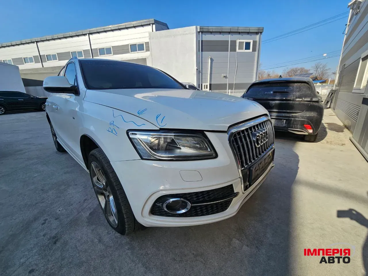 Audi Q5 - фото 1