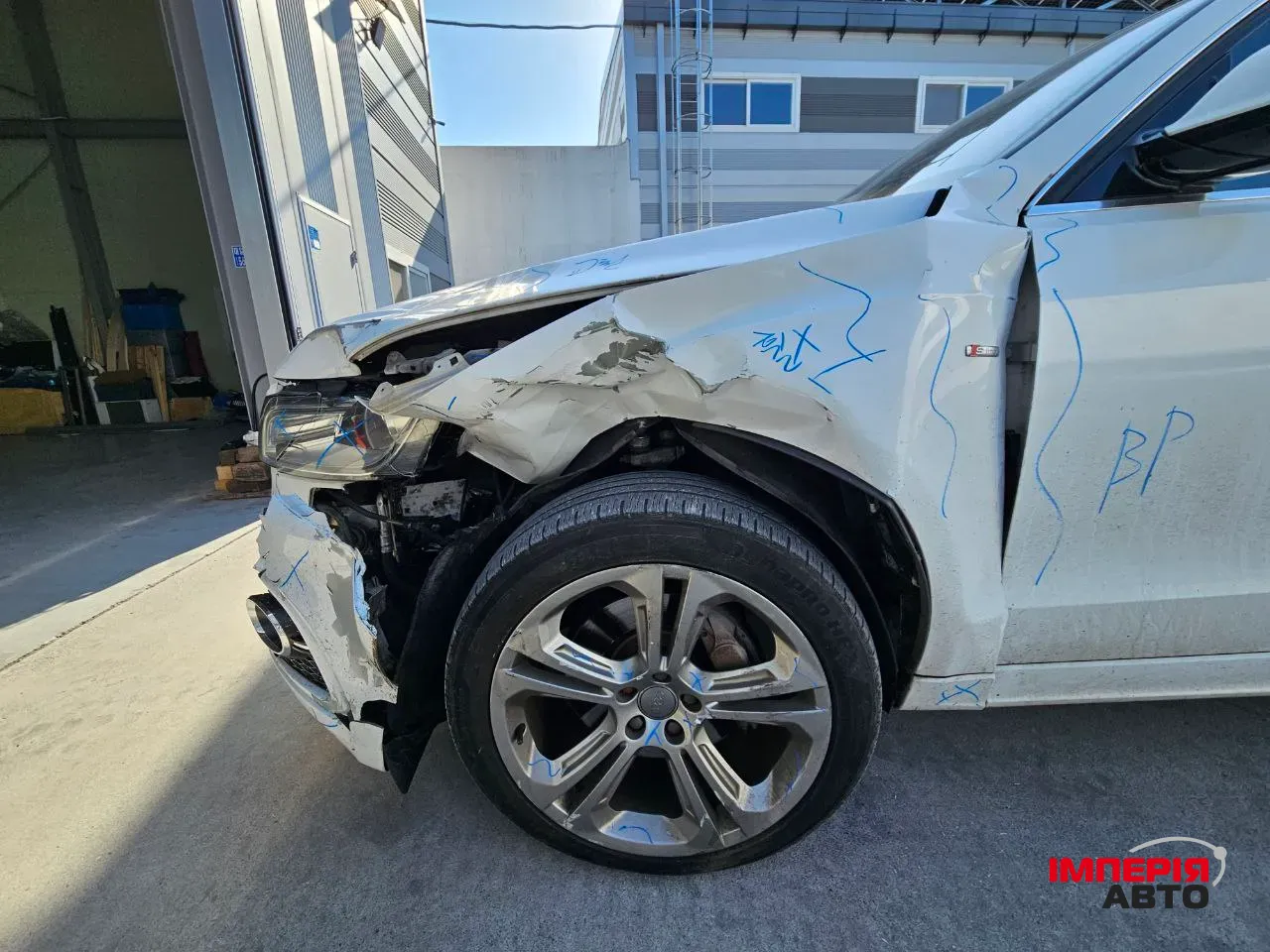 Audi Q5 - фото 11