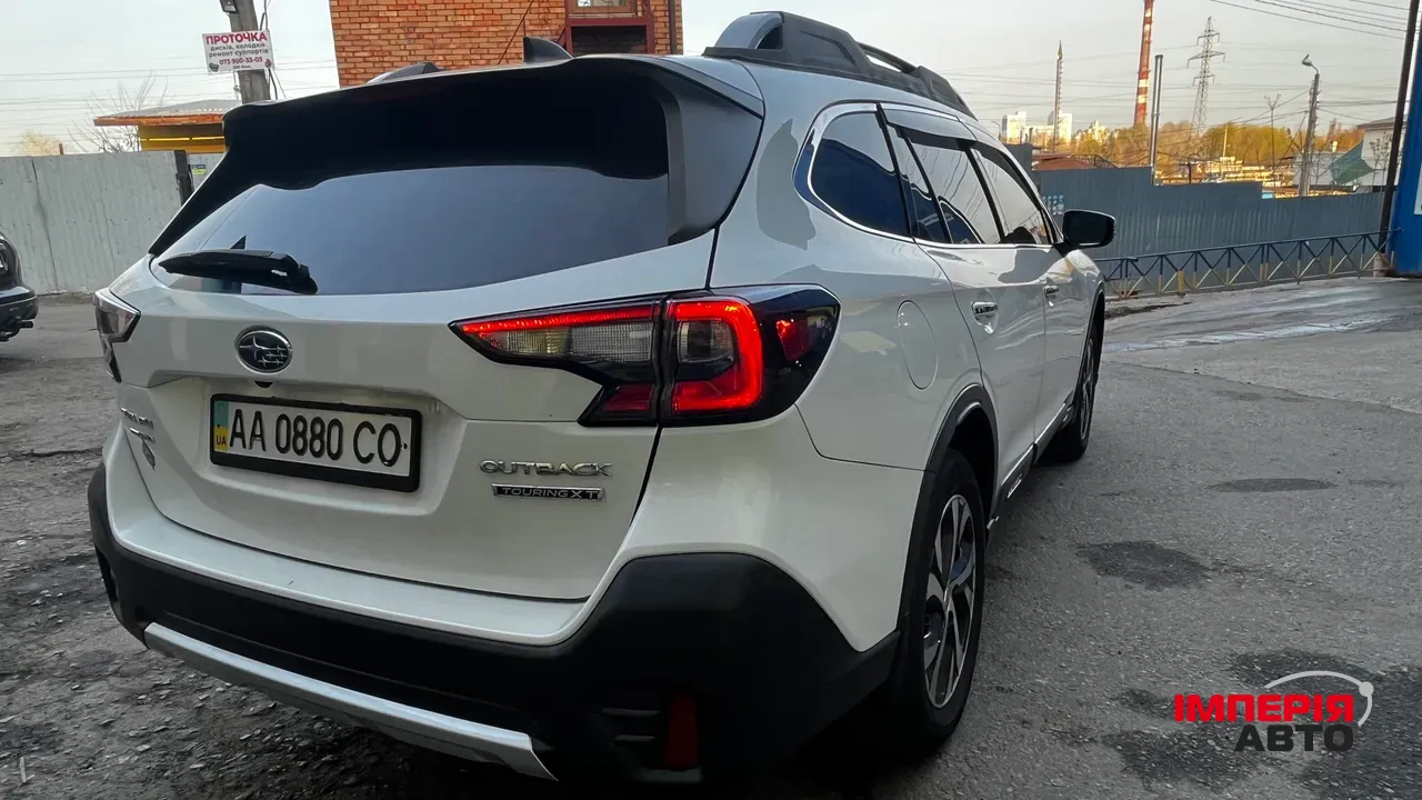Subaru Outback - фото 8