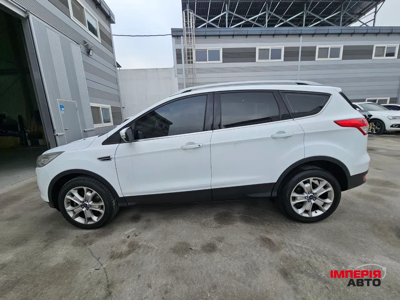 Ford Kuga - фото 10