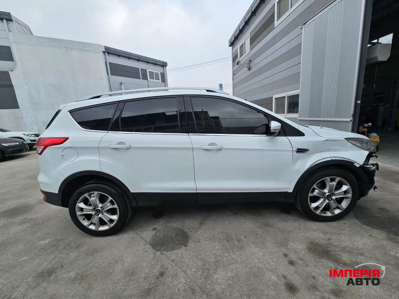 Ford Kuga - фото 6