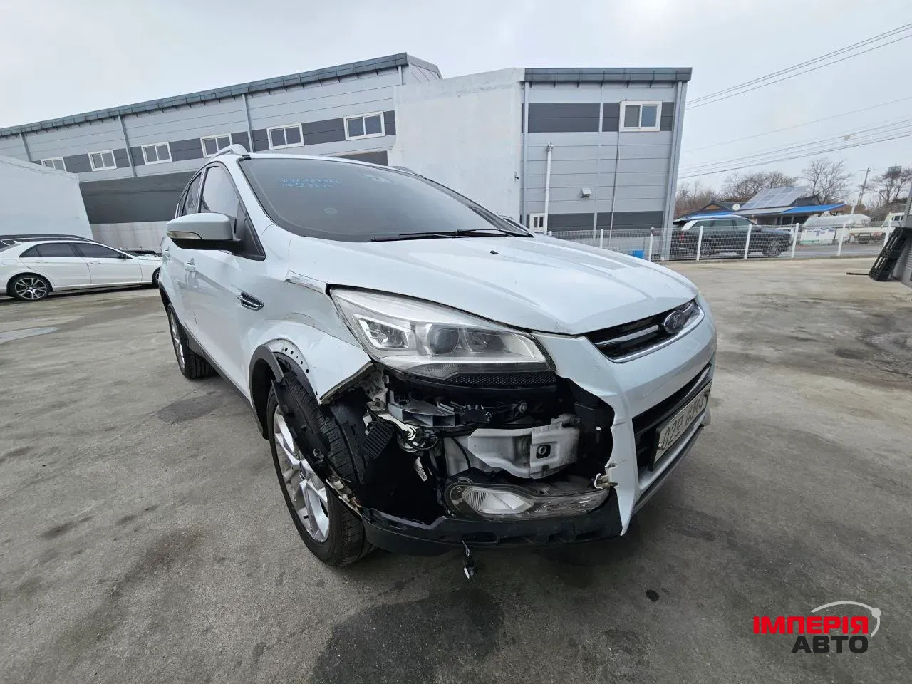 Ford Kuga - фото 7