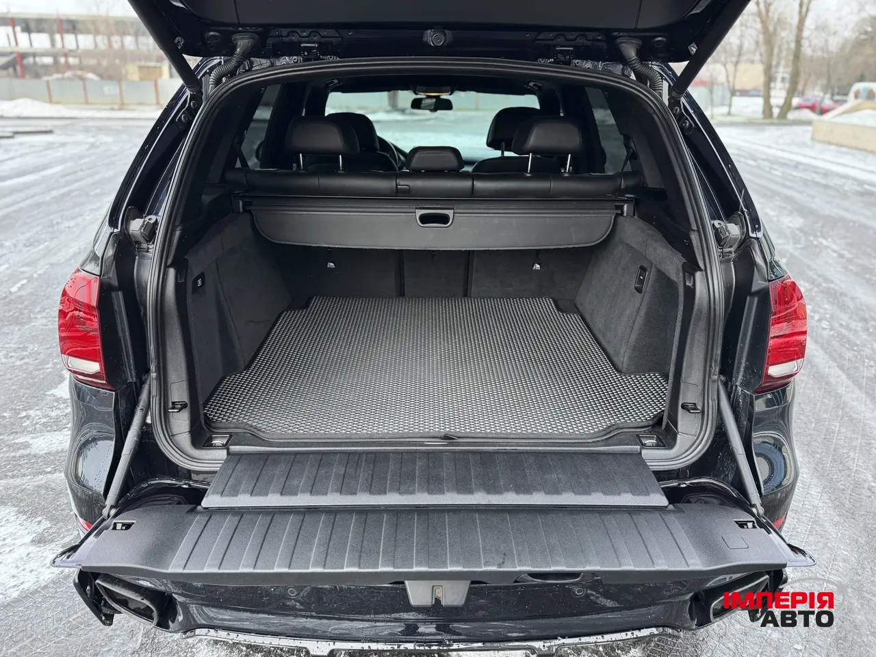 BMW X5 - фото 48