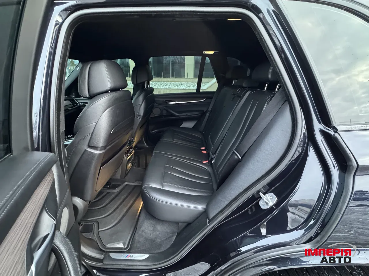 BMW X5 - фото 45