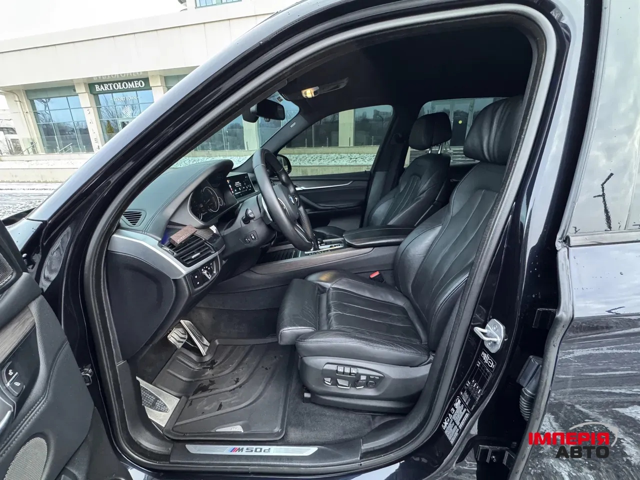 BMW X5 - фото 10