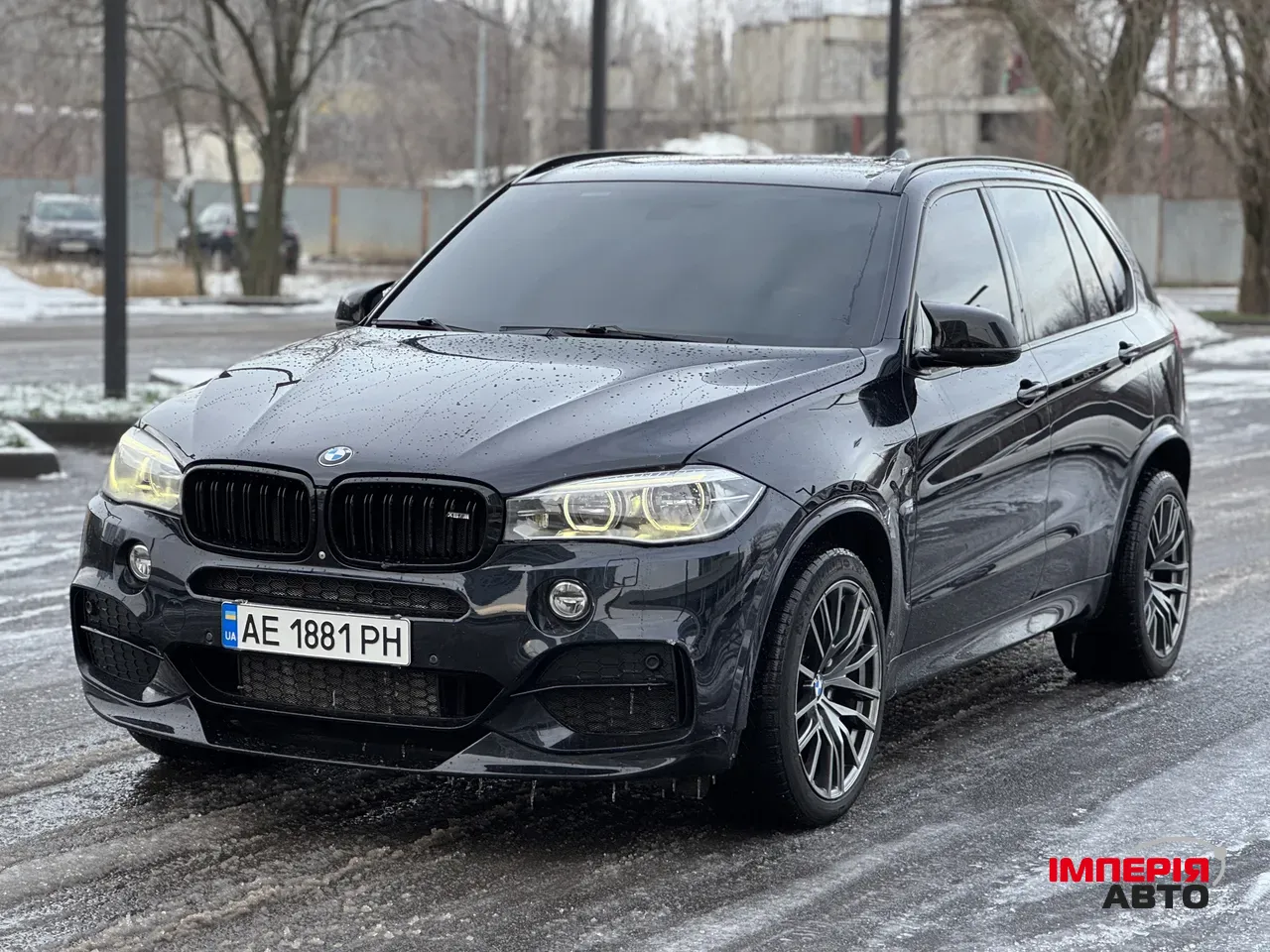 BMW X5 - фото 1