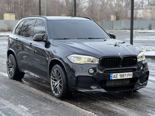 BMW X5 - фото 2