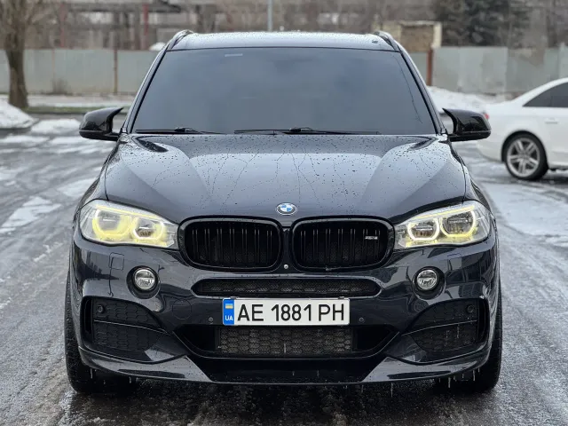 BMW X5 - фото 5