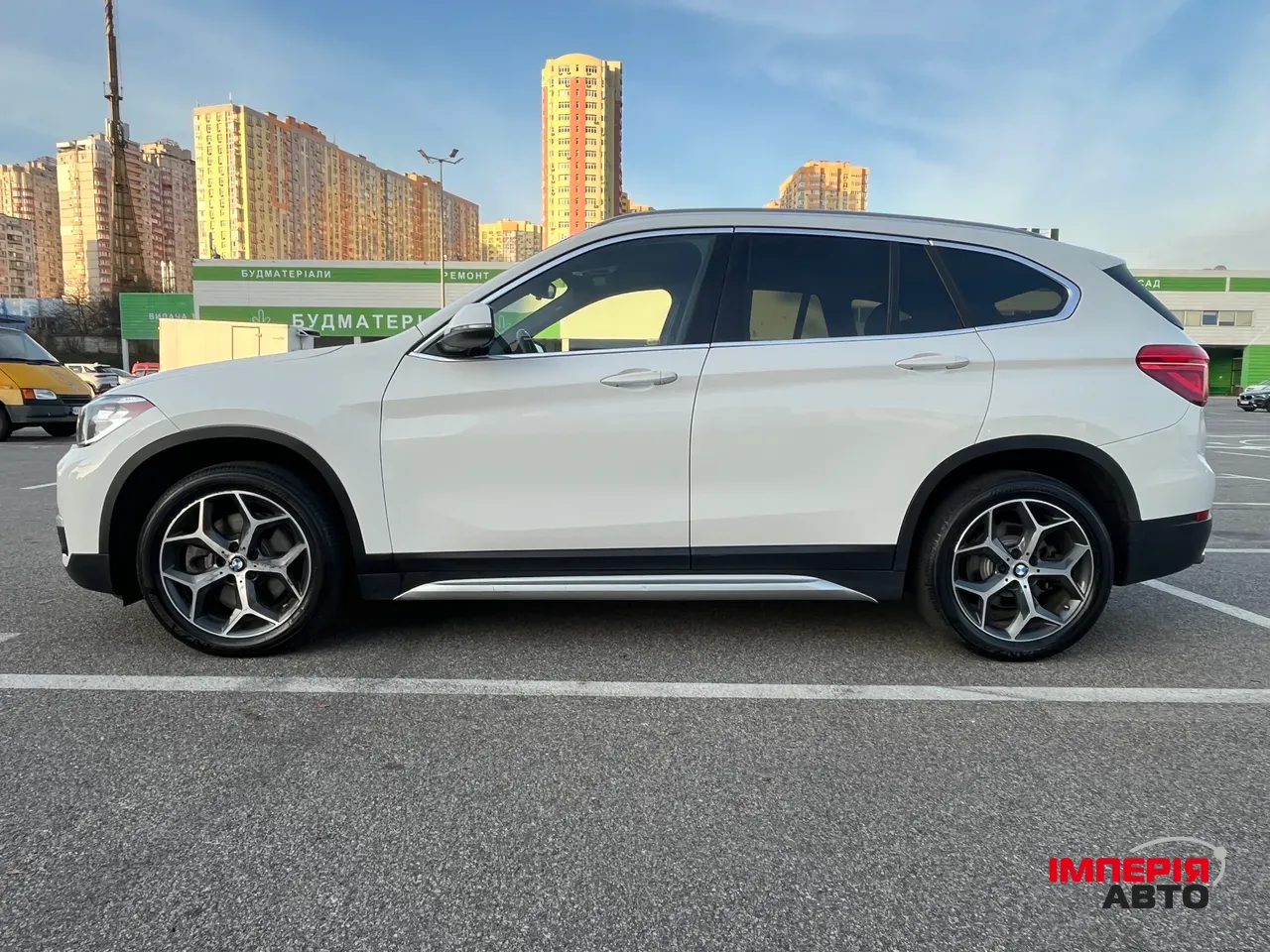 BMW X1 - фото 4