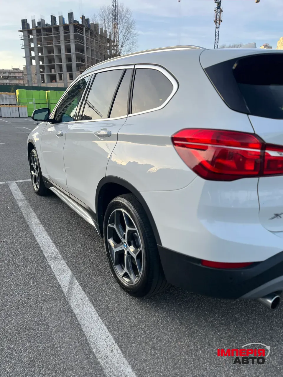 BMW X1 - фото 5