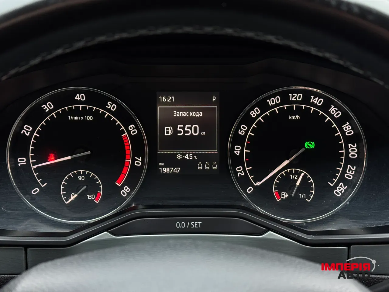 Skoda Superb - фото 19