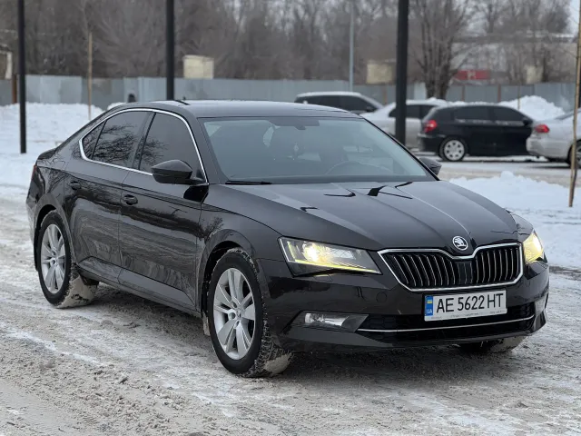 Skoda Superb - фото 2