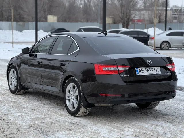 Skoda Superb - фото 3