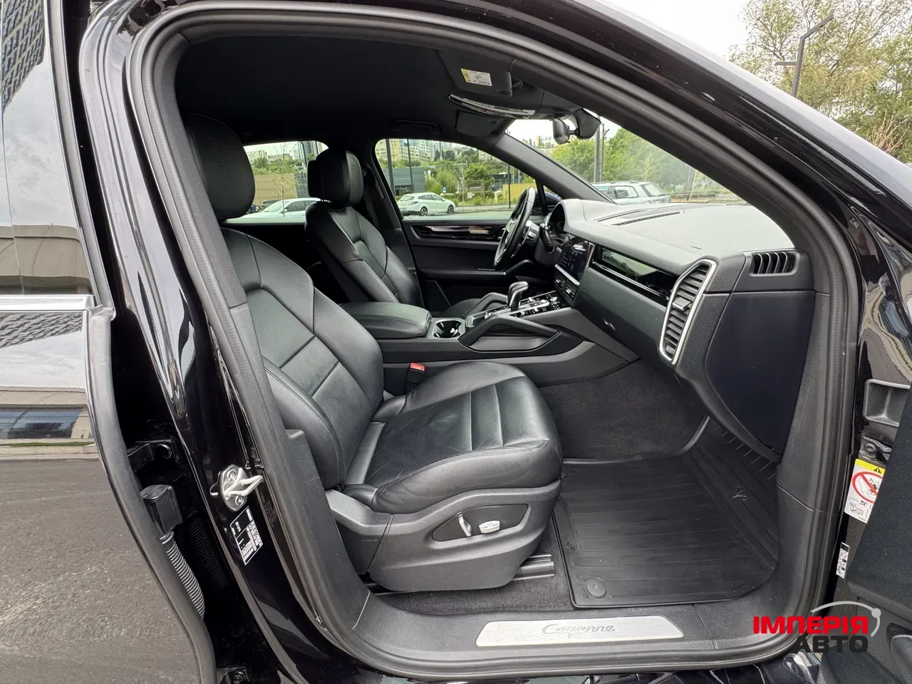 Porsche Cayenne - фото 13