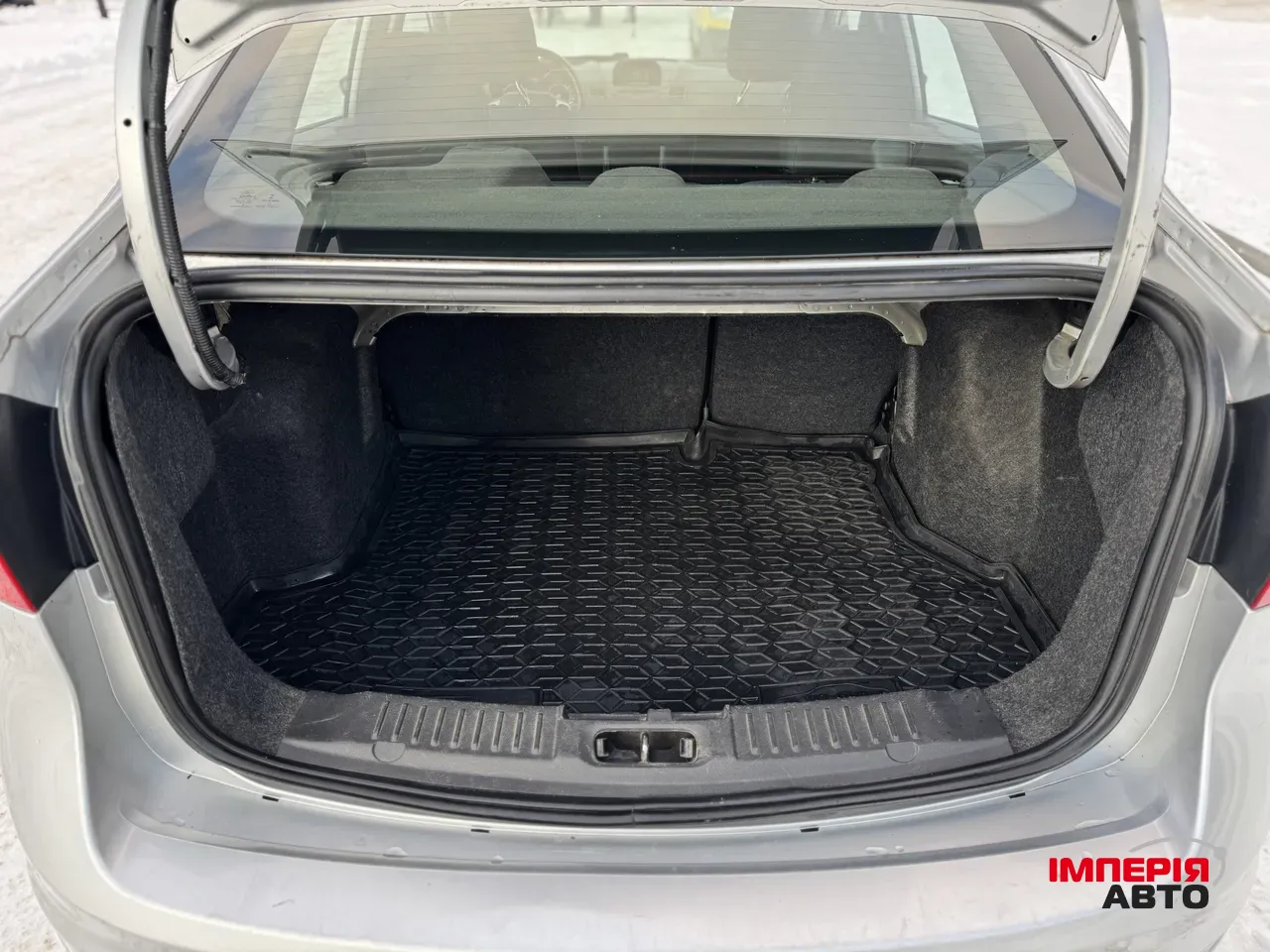 Ford Fiesta - фото 38