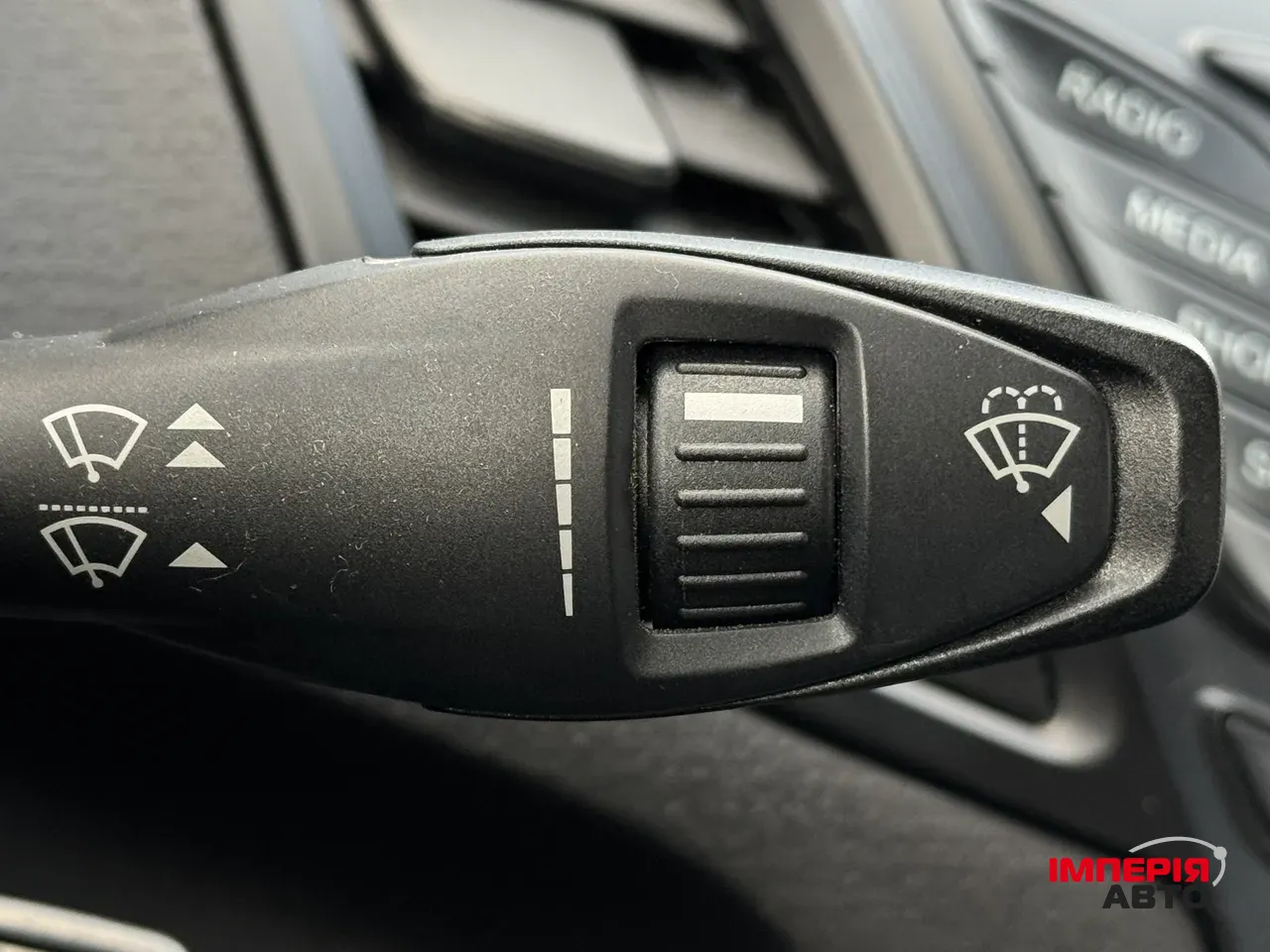 Ford Fiesta - фото 24