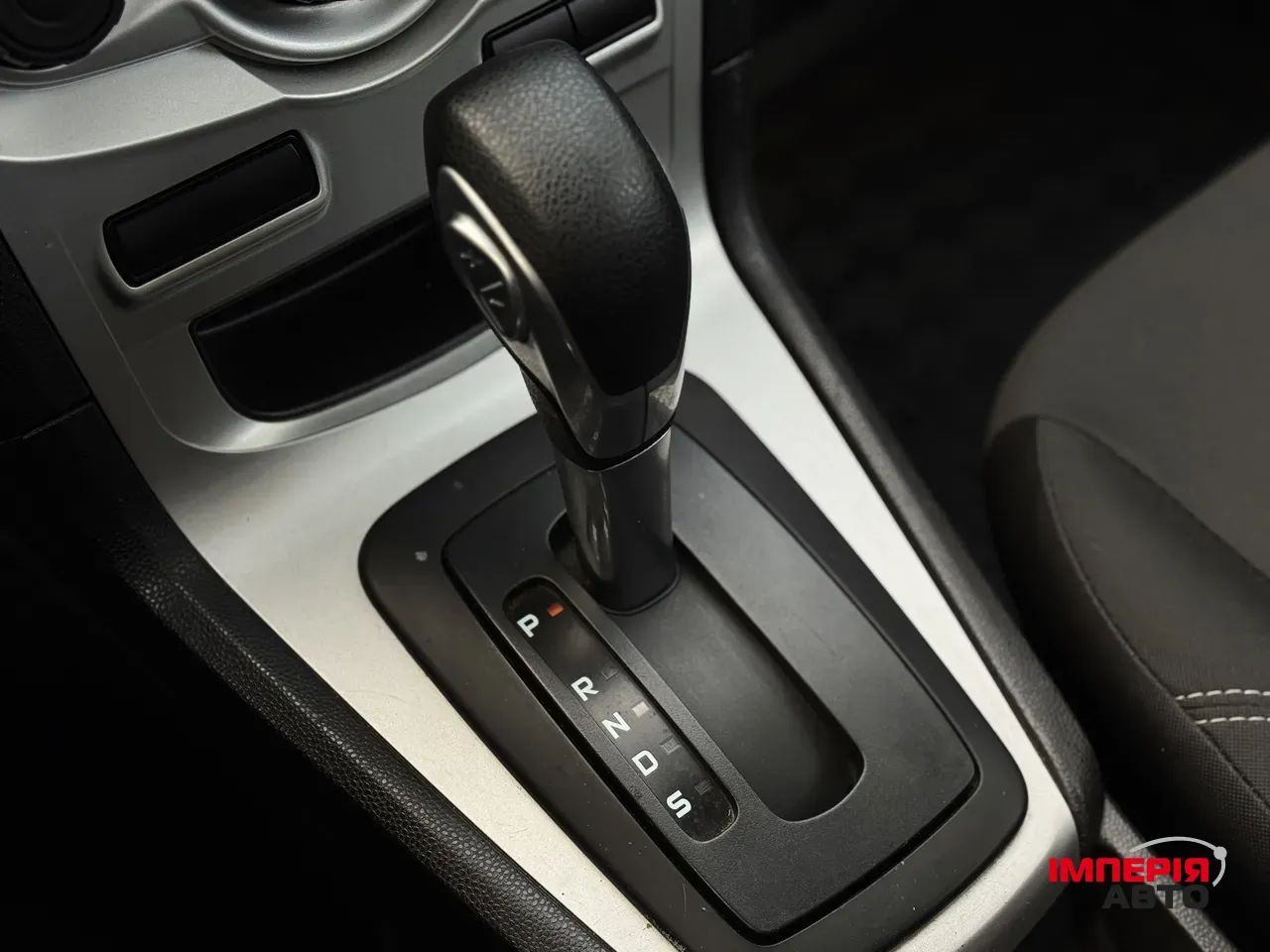 Ford Fiesta - фото 32