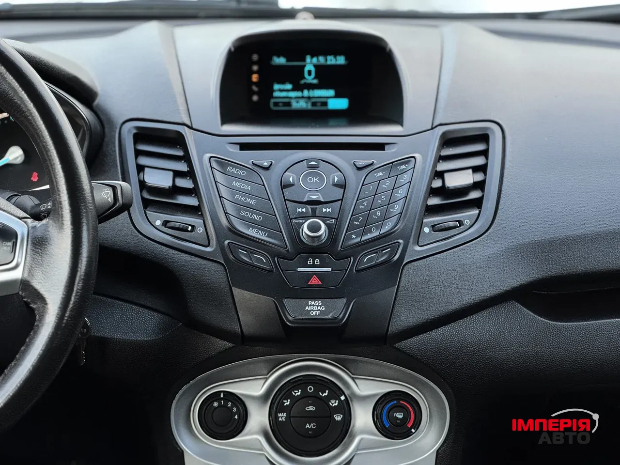 Ford Fiesta - фото 25