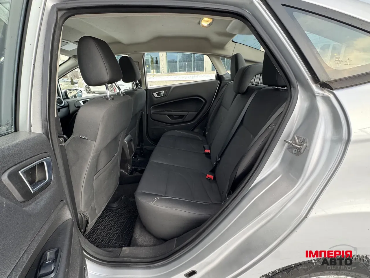 Ford Fiesta - фото 36