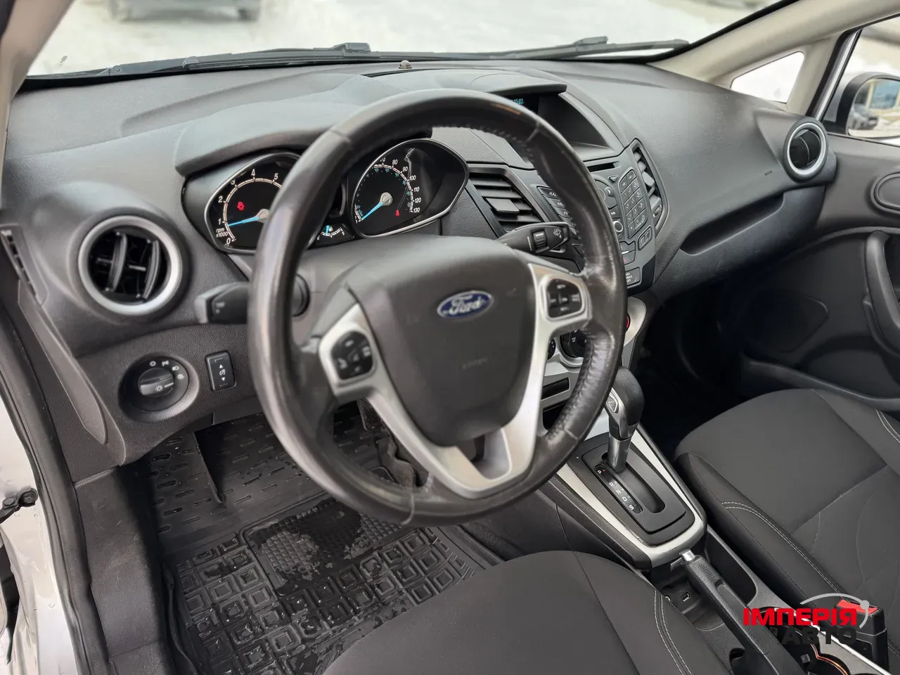 Ford Fiesta - фото 10