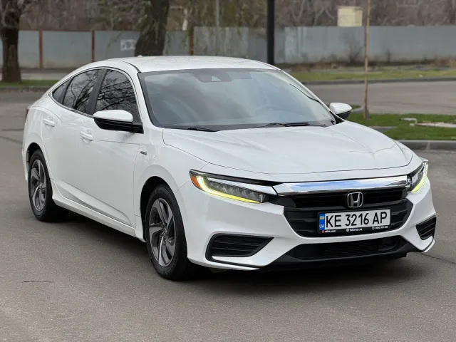 Honda Insight - фото 2