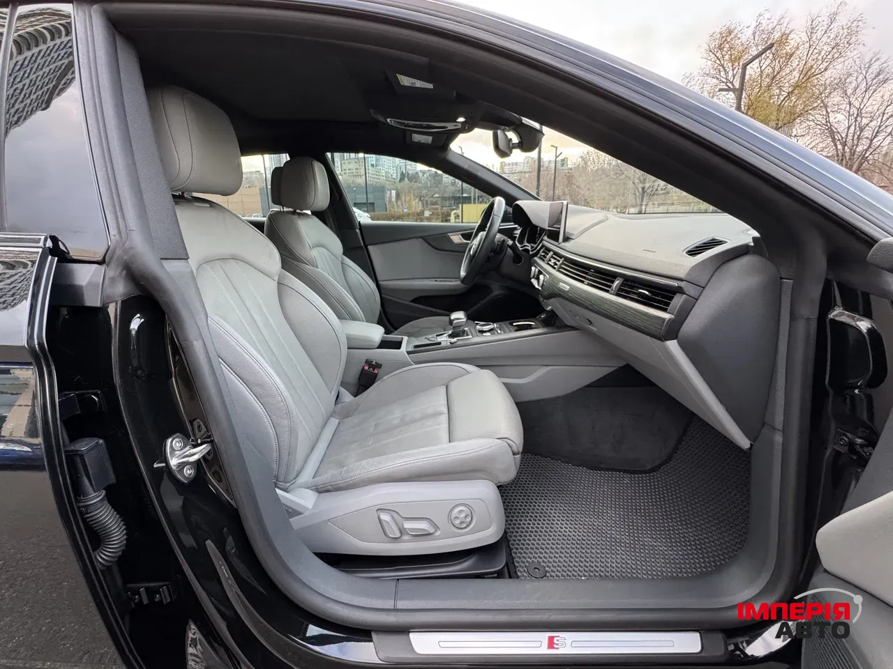 Audi A5 - фото 17