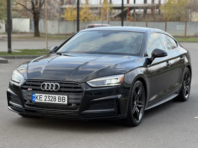 Audi A5 - фото 2