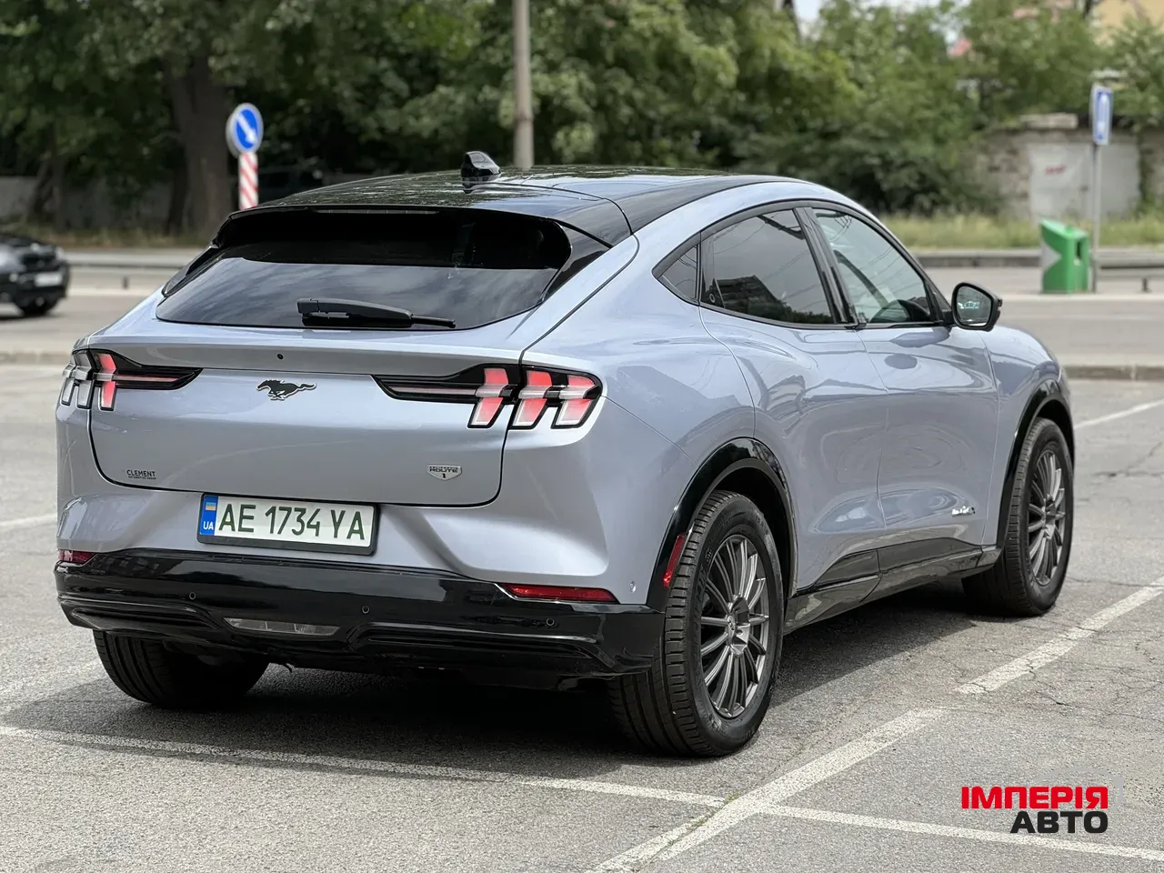 Ford Mustang Mach-E - фото 4