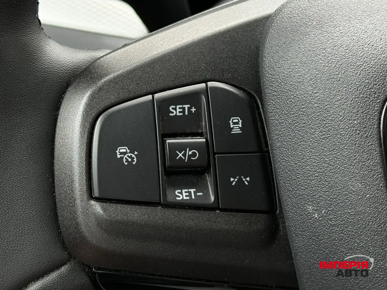 Ford Mustang Mach-E - фото 29