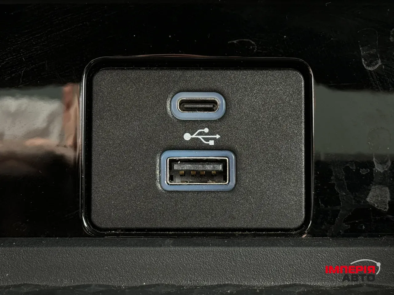 Ford Mustang Mach-E - фото 47