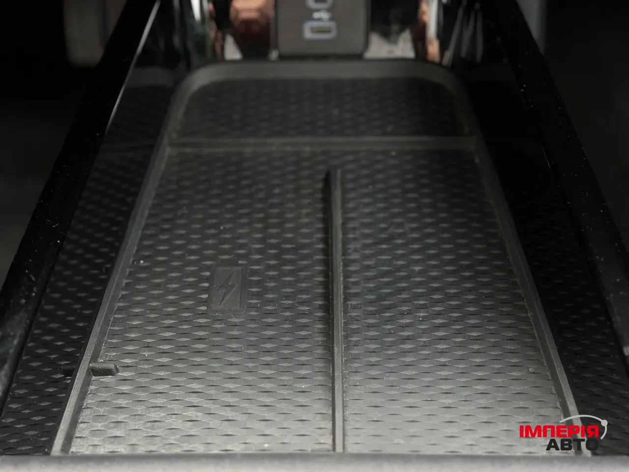 Ford Mustang Mach-E - фото 48