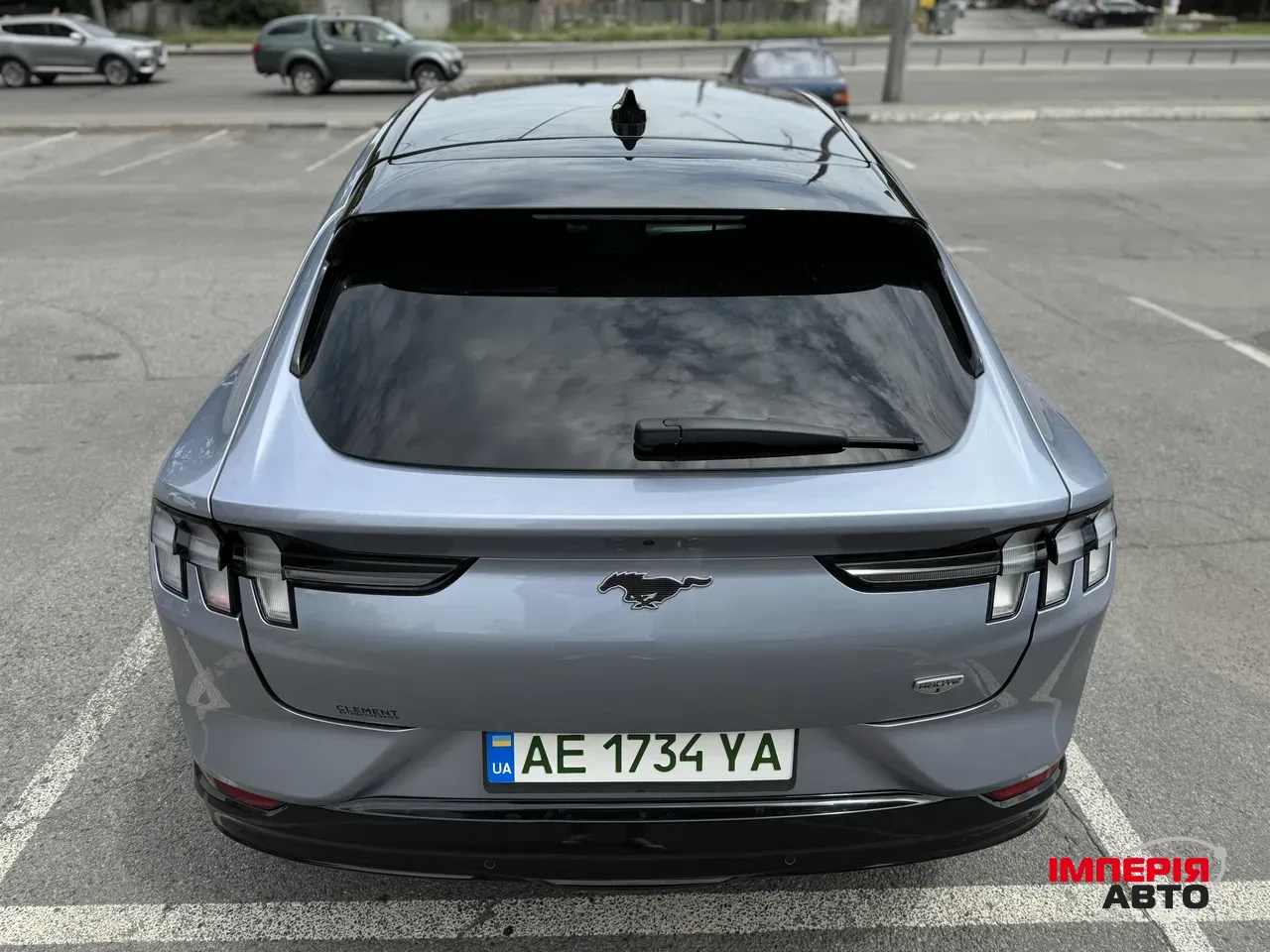 Ford Mustang Mach-E - фото 8