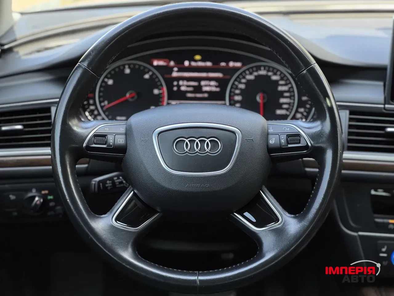 Audi A6 - фото 20