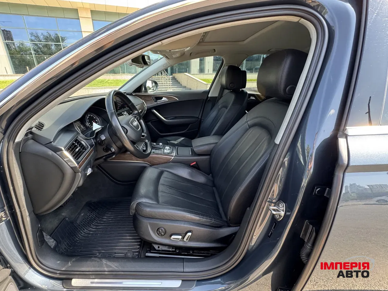 Audi A6 - фото 10