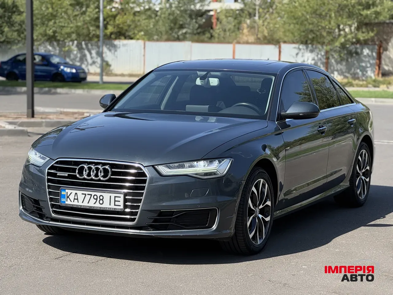 Audi A6 - фото 1