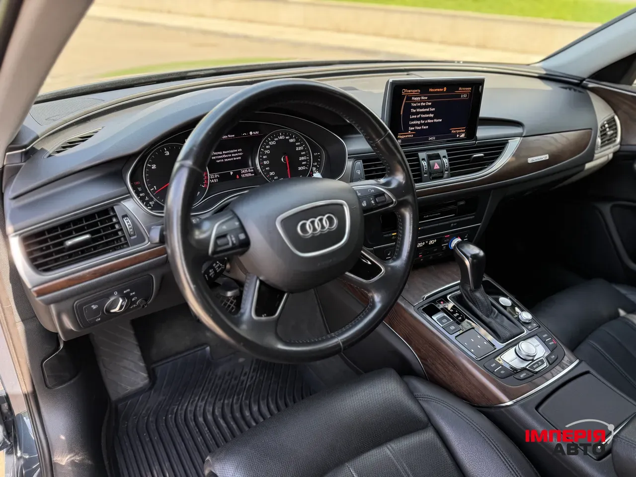 Audi A6 - фото 11