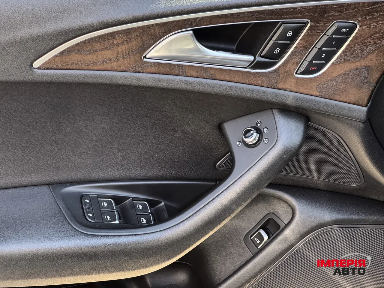 Audi A6 - фото 37