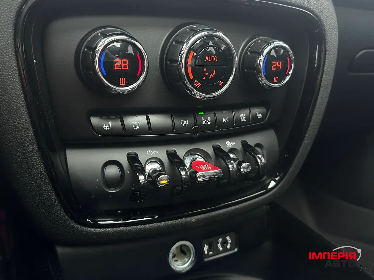 Mini Clubman - фото 33