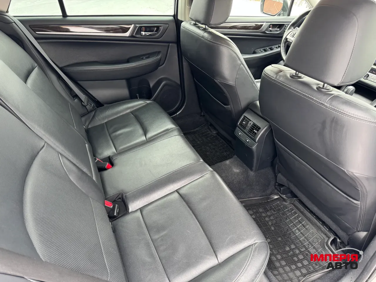 Subaru Outback - фото 17