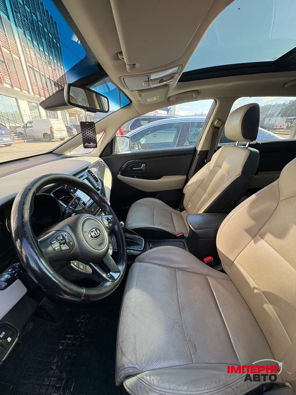 Kia Carens - фото 14