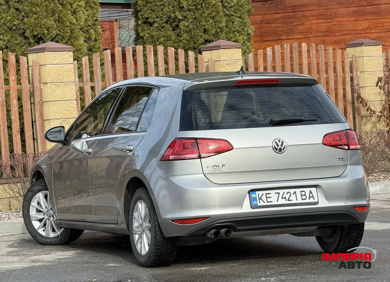 Volkswagen Golf - фото 6