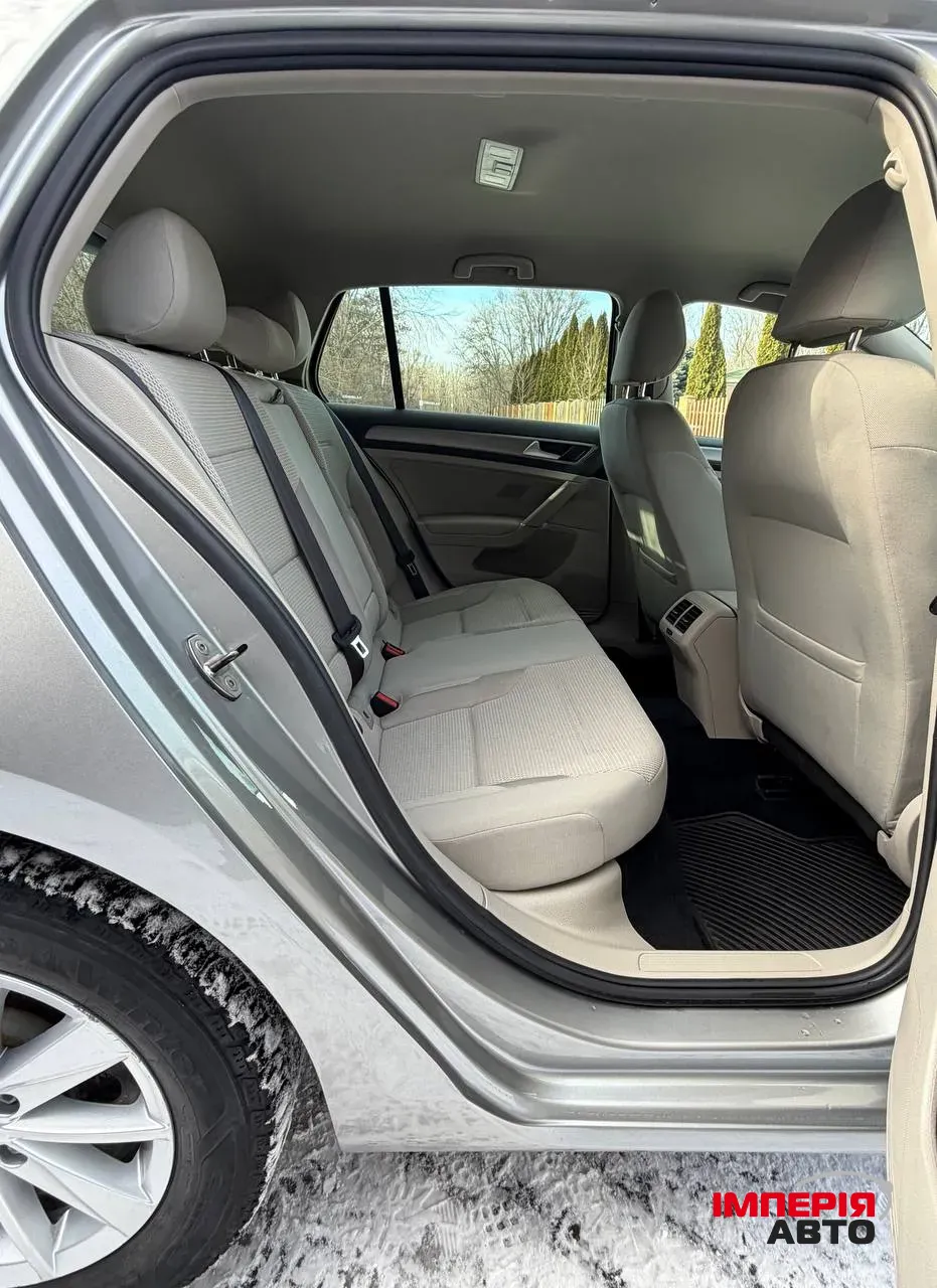 Volkswagen Golf - фото 30