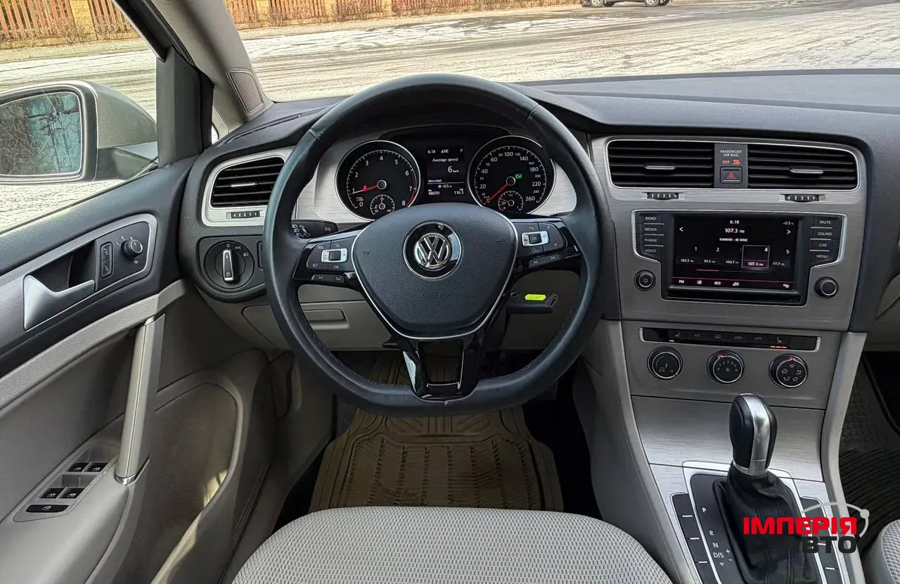 Volkswagen Golf - фото 14