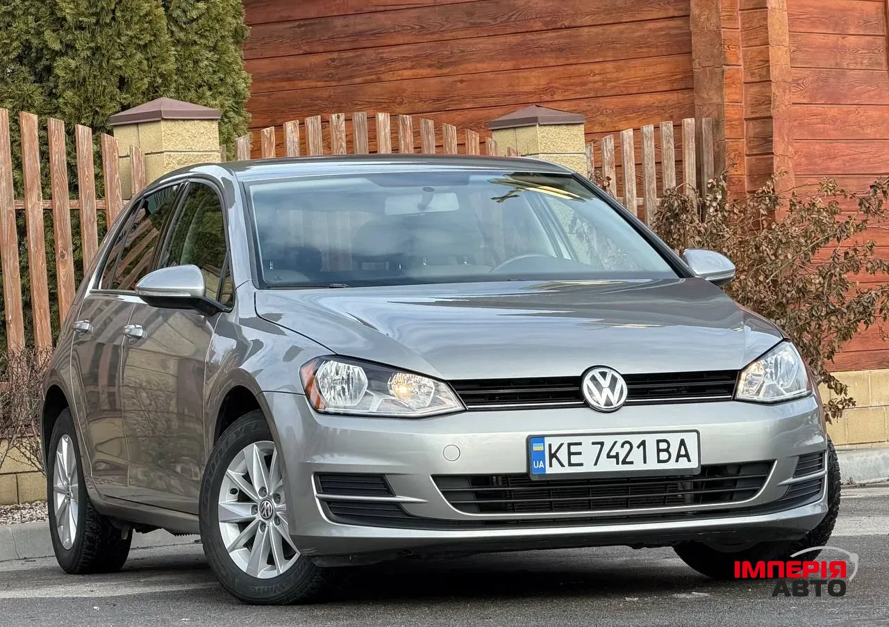 Volkswagen Golf - фото 1