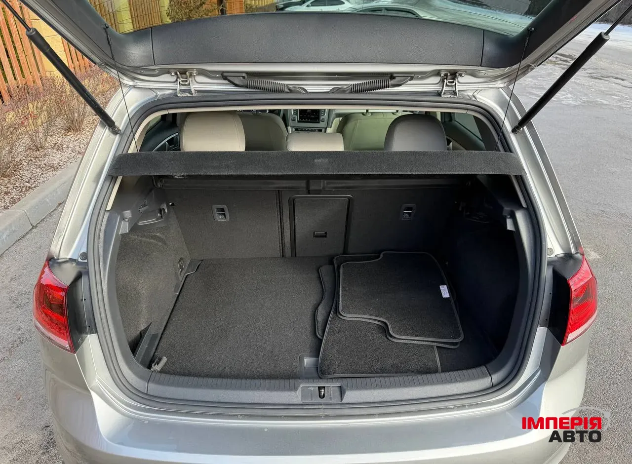 Volkswagen Golf - фото 32