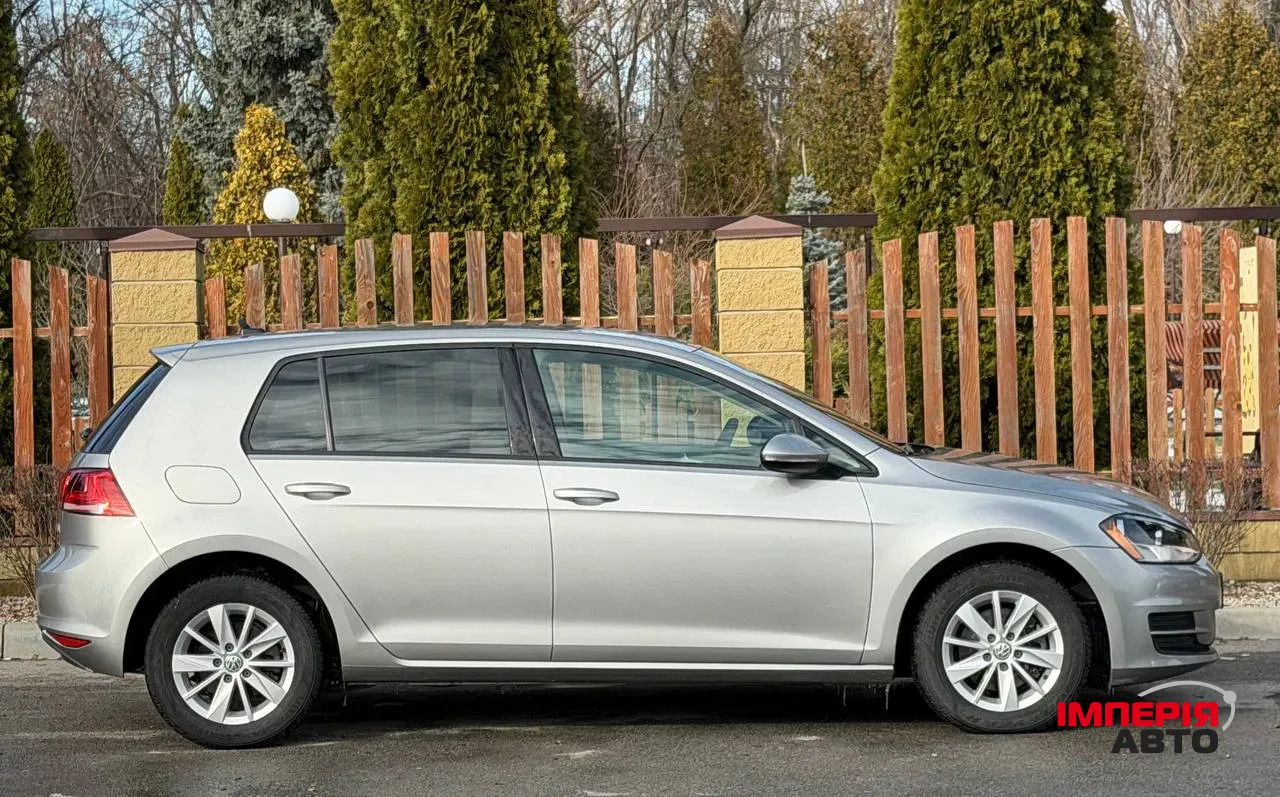 Volkswagen Golf - фото 4