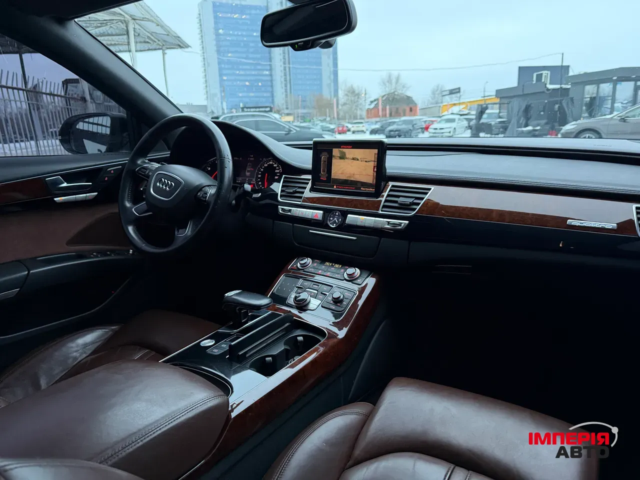 Audi A8 - фото 7